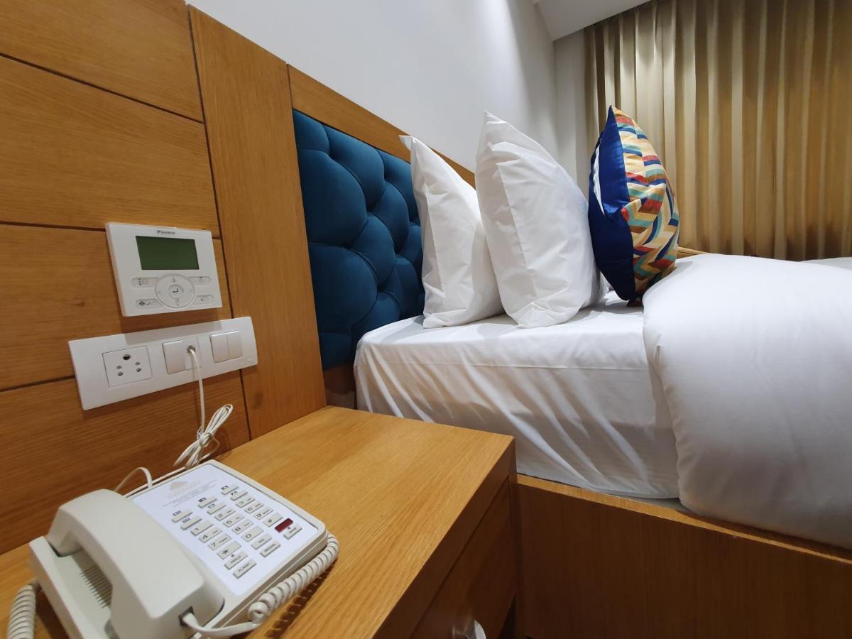 Hotel Classio Royale Amritsar Zewnętrze zdjęcie
