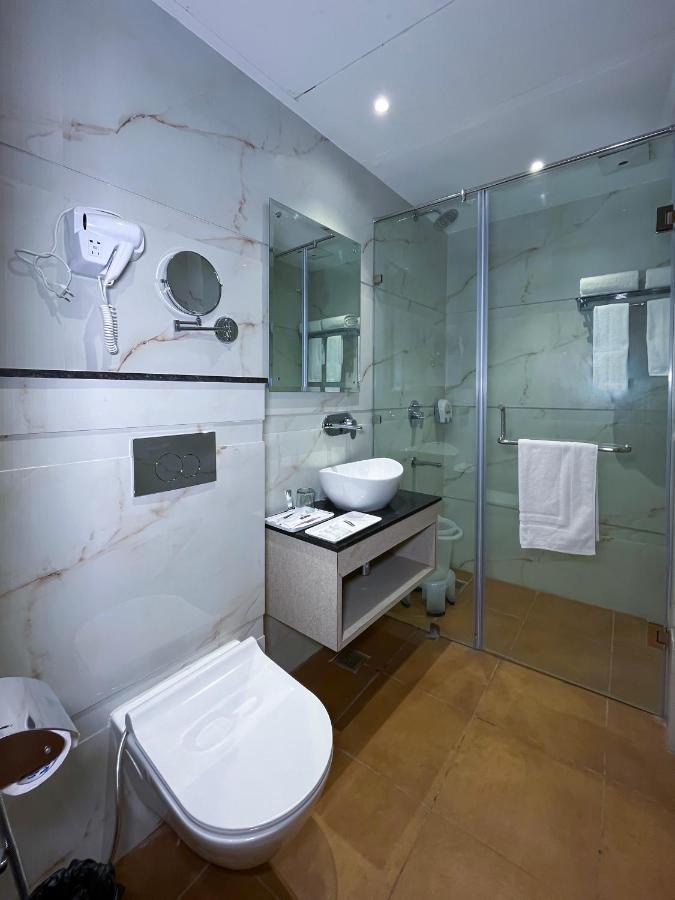 Hotel Classio Royale Amritsar Zewnętrze zdjęcie