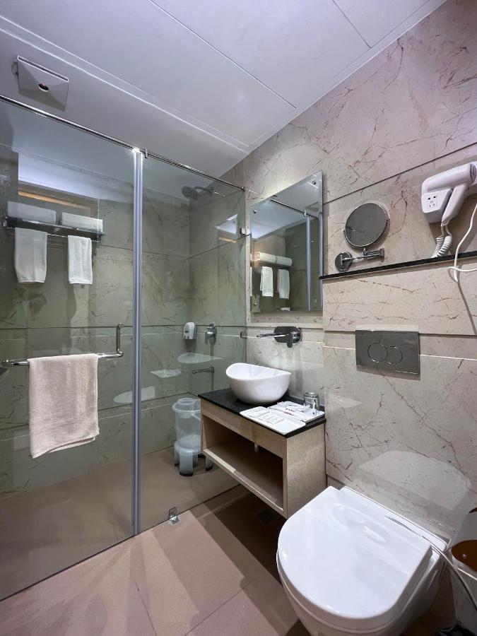 Hotel Classio Royale Amritsar Zewnętrze zdjęcie